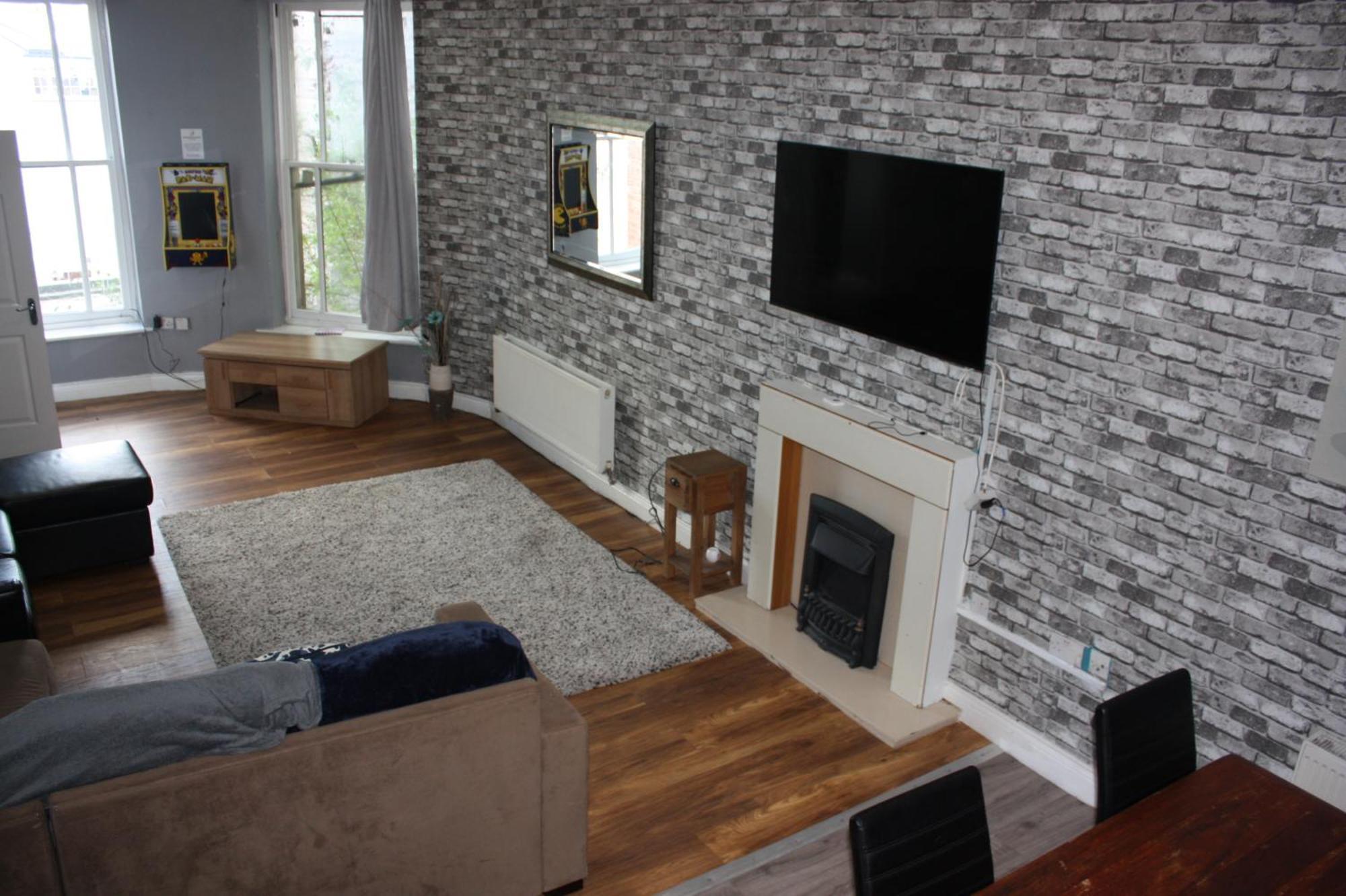 Apartment Large *