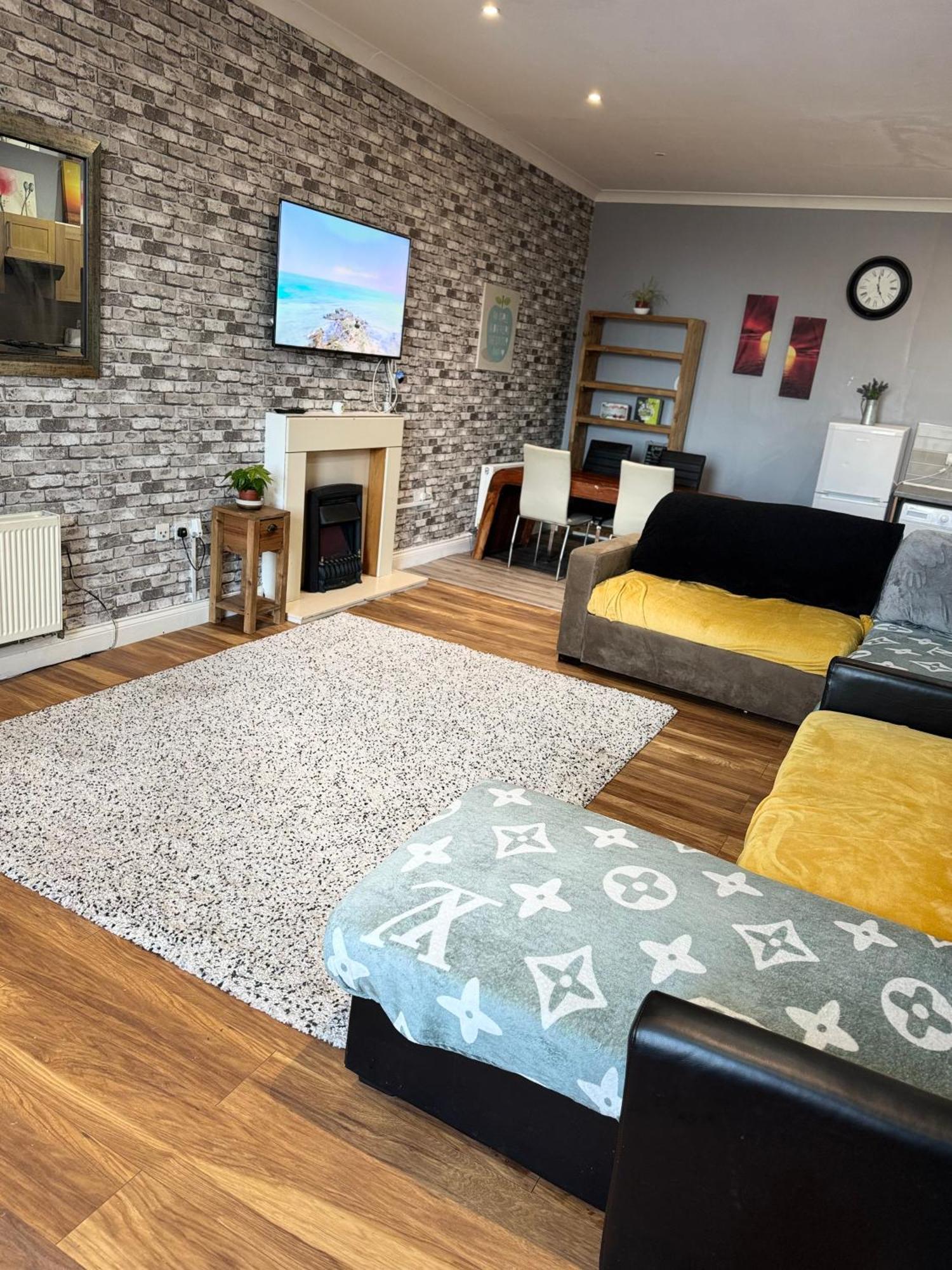 Large Apartment